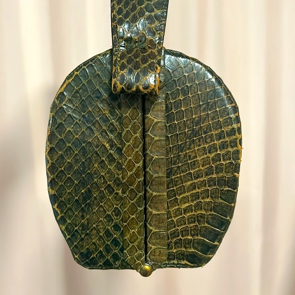 VTG GUC Amazing Snakeskin Handbag - Picture 13 of 13